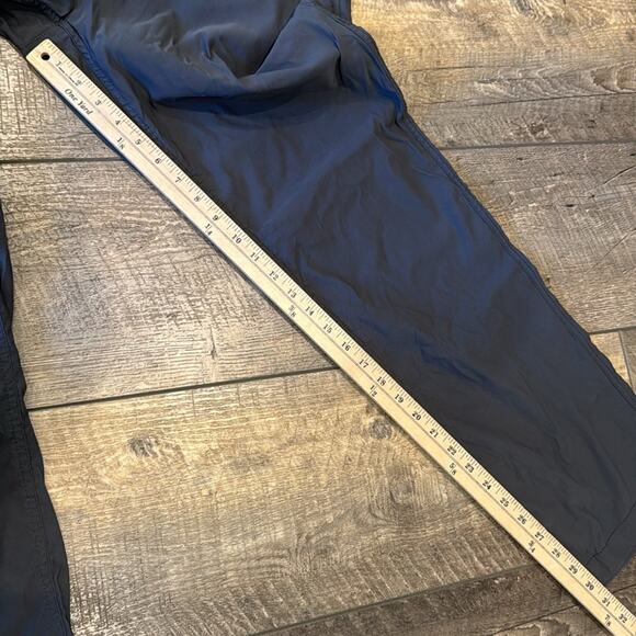 Eddie Bauer Men's Travex Horizon Guide Slim Fit Chino Pant Gray Size 40x32 - Picture 4 of 10